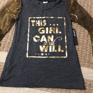 Girls shirt. New